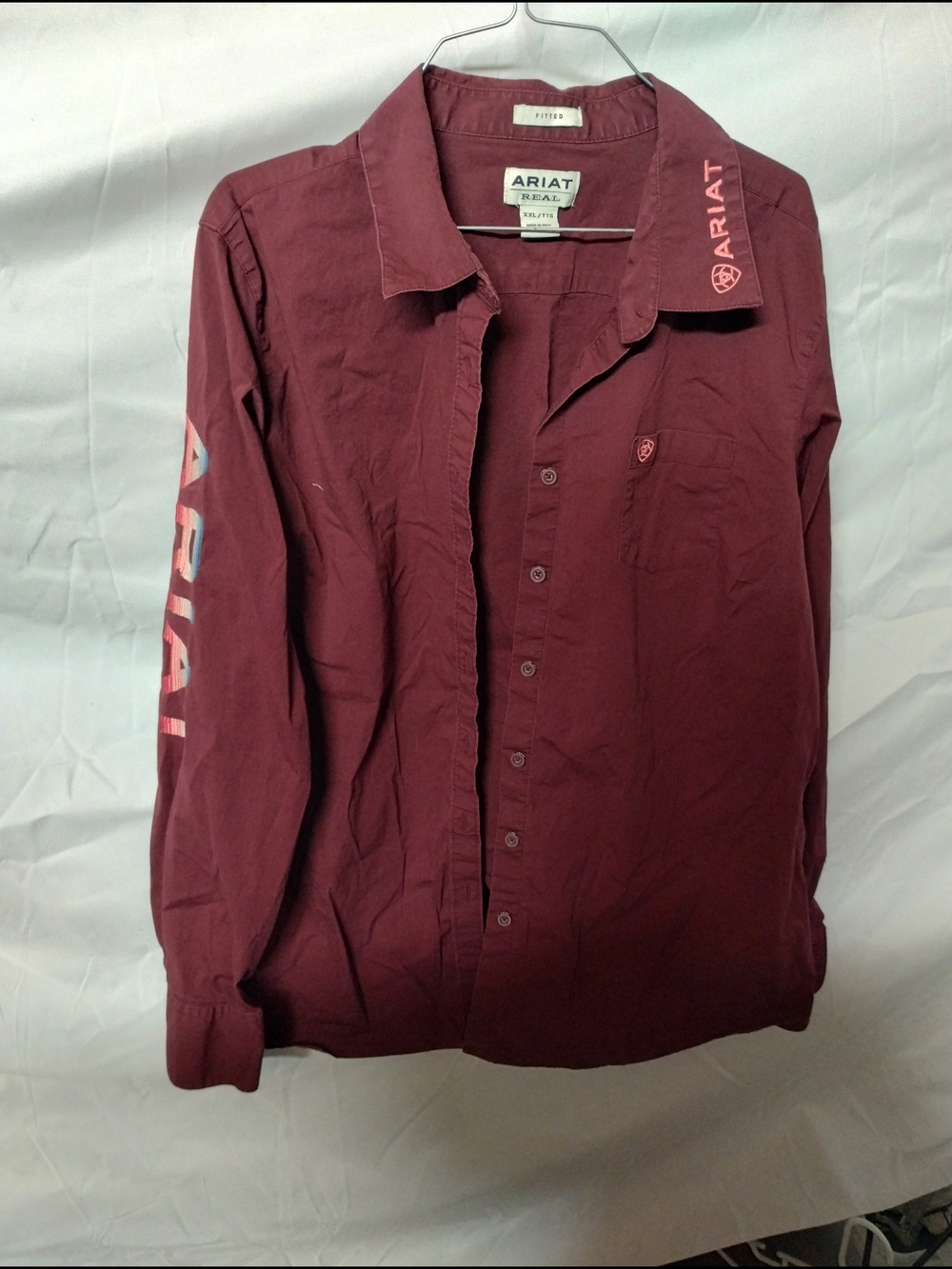 Ariat Men's Long Sleeve Button-Down Shirt in Burgundy Wine